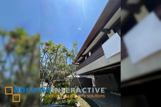 for lease/rent 2 story house in ayala alabang