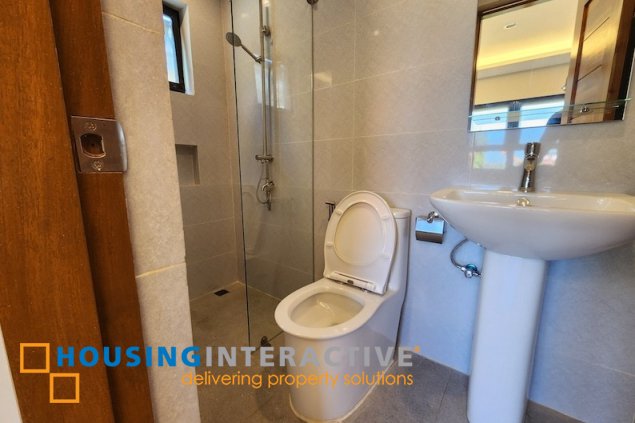 4br house and lot for sale in cittadella executive village