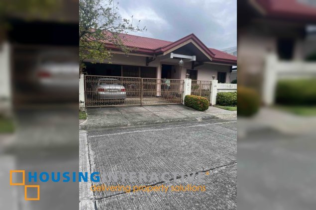 bungalow house with 2br for sale in ayala alabang