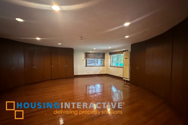 semi furnished 3br with den for lease in dasmarinas village