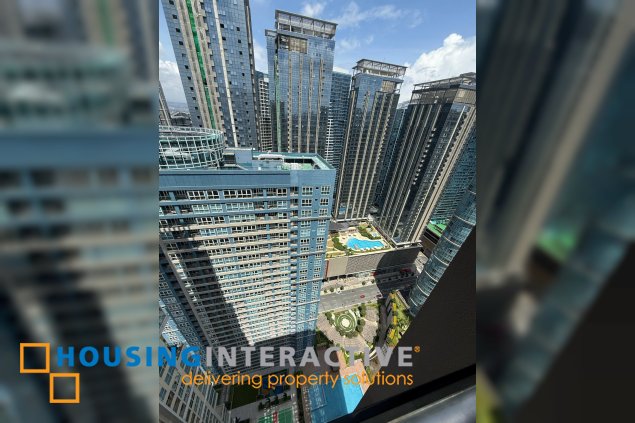 fully furnished 1br unit with balcony for lease in time square west