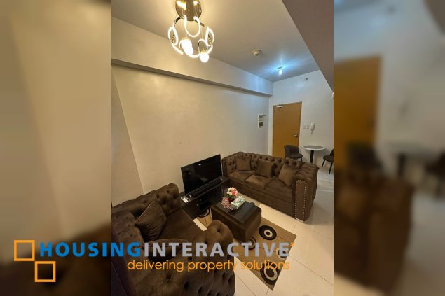 fully furnished 1br unit with balcony for lease in park avenue