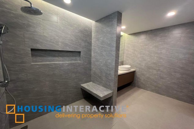 4br renovated duplex unit for sale in el pueblo town homes, loyola grand villas