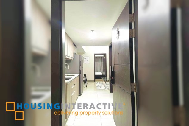 fully furnished 1br unit with balcony for lease in park mckinley west