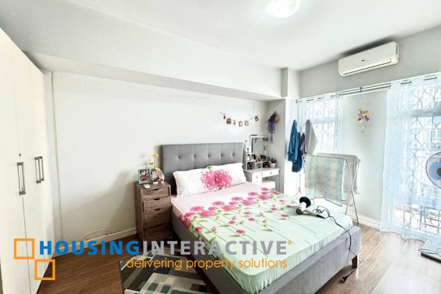 fully furnished 2br unit with parking for sale in two serendra