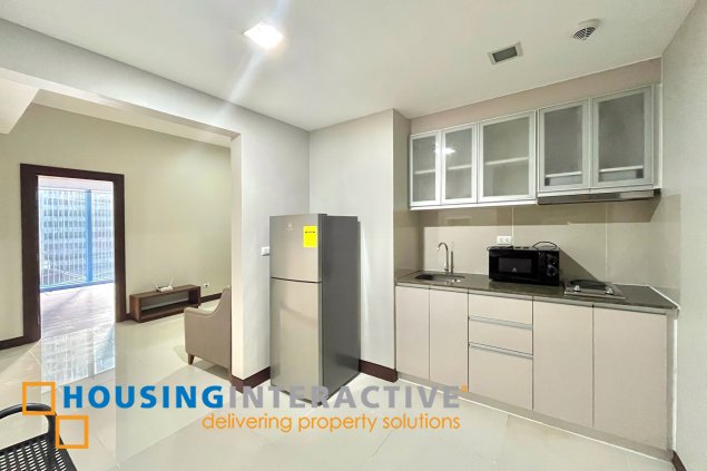 fully furnished 1br unit for sale in three central