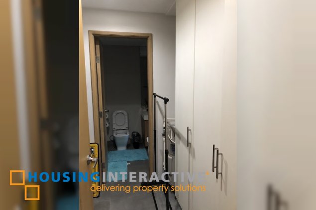 fully furnished 1br at one serendra for lease