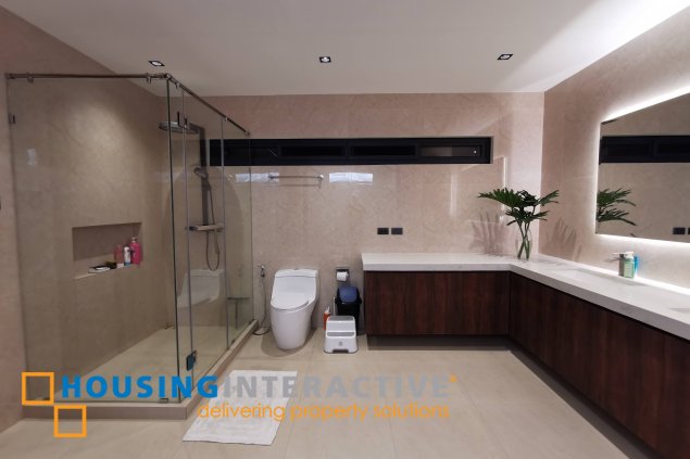 6br house for sale in brentville international village, laguna