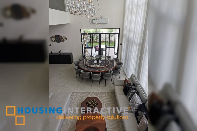6br house for sale in brentville international village, laguna