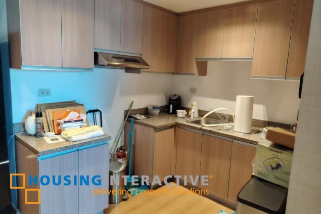 furnished 1br unit with balcony for lease in st. francis shangri-la place