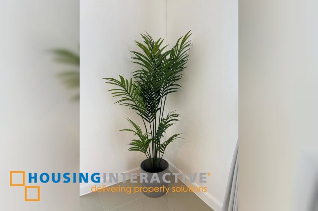 fully furnished 2br unit with parking for sale in west gallery place