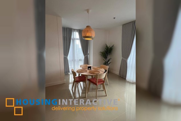 fully furnished 2br unit with parking for sale in west gallery place