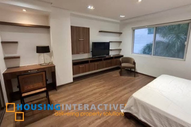 furnished 2br unit with parking for lease in w tower