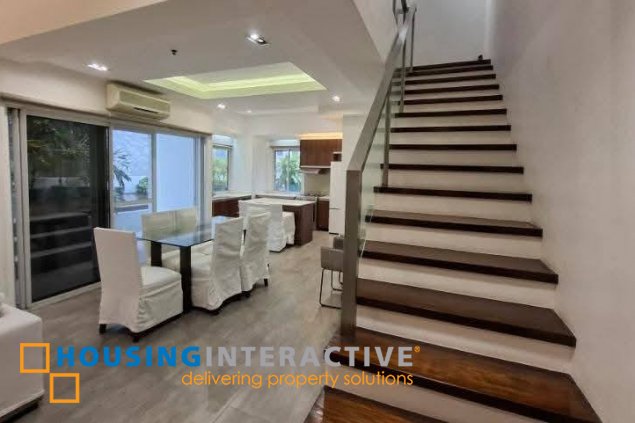 furnished 2br unit with parking for lease in w tower