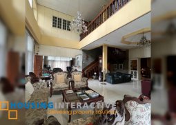 elevated 2 storey house with basement and view for sale in blue ridge a