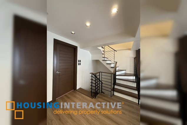 fully furnished three storey townhouse unit for lease in qc