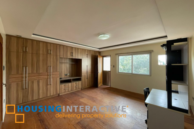 for sale modern 4br townhouse with 5-car garage in scout area, quezon city