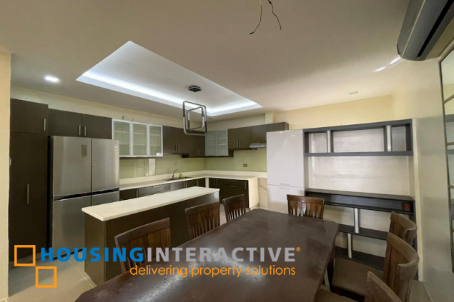 for sale modern 4br townhouse with 5-car garage in scout area, quezon city