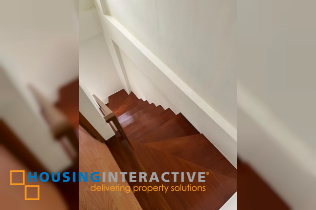 for sale 2 storey residential/commercial townhouse in milleon homes, novaliches quezon city