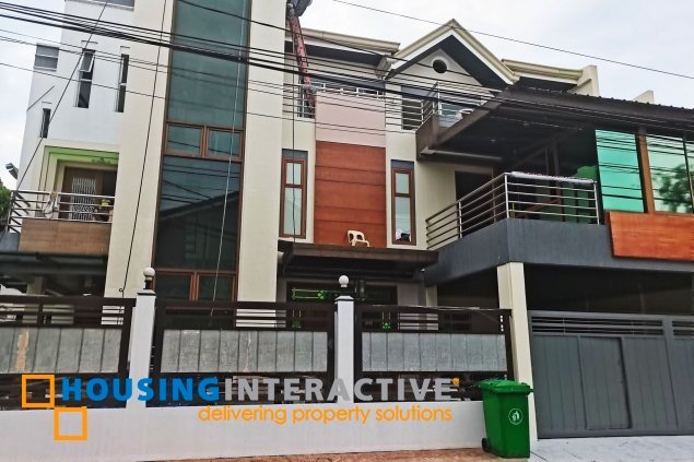 brand new three storey house and lot for lease in parañaque city