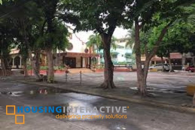 brand new three storey house and lot for lease in parañaque city