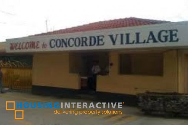 brand new three storey house and lot for lease in parañaque city