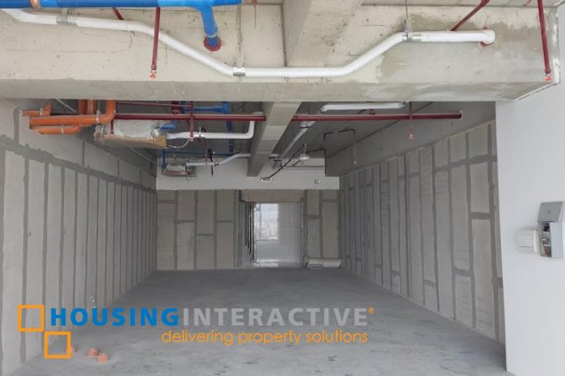 for lease office space in trium square corporate office