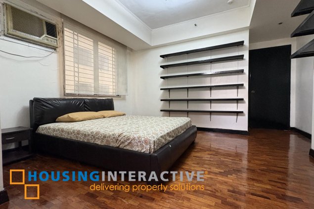 semi furnished 3 bedroom unit at bayview international for rent/sale