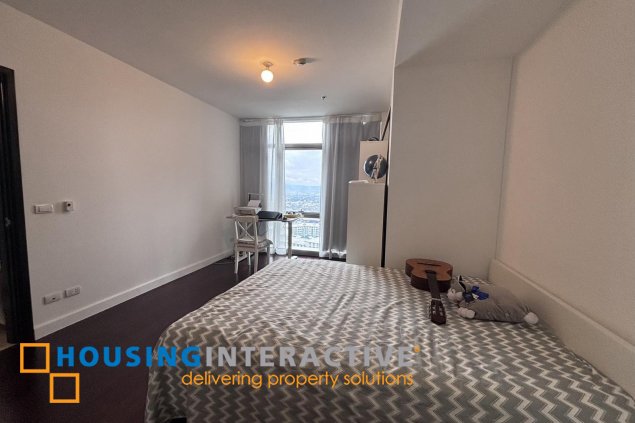 furnished 2br unit with parking for sale in west gallery place