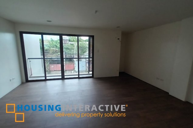 for sale 3 storey duplex townhouse in mandaluyong city