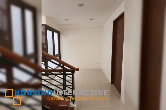 for sale 3 storey duplex unit b townhouse in mandaluyong