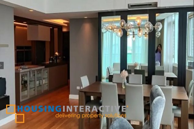 fully furnished 3br unit with parking for sale in park terraces