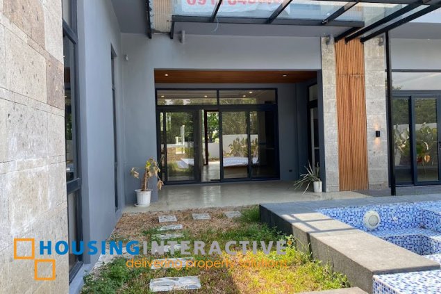 for sale 5 br brand new modern house in manila southwoods