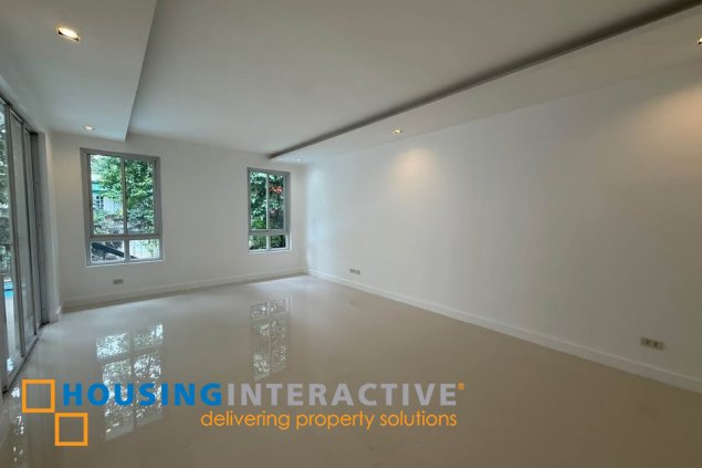 5br house and lot for sale in dasmarinas village