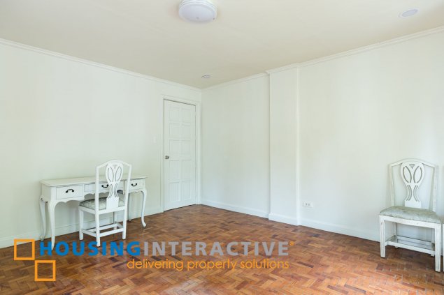 semi furnished 4br with swimming pool and garden for rent in ayala alabang