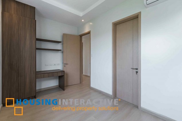 house & lot for sale in bf west executive village, parañaque