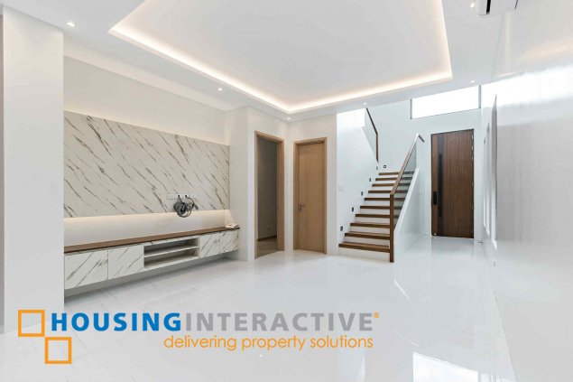 house & lot for sale in bf west executive village, parañaque