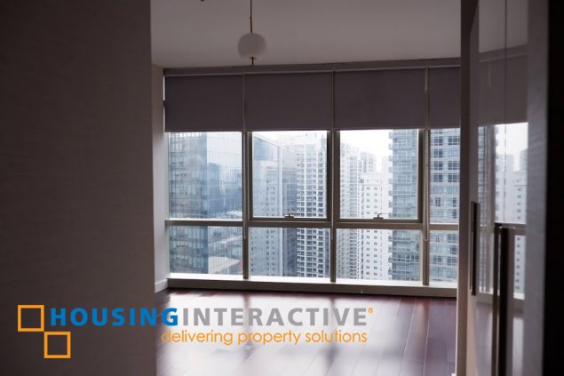 fully furnished aqua skycove unit 3br for sale in east gallery place