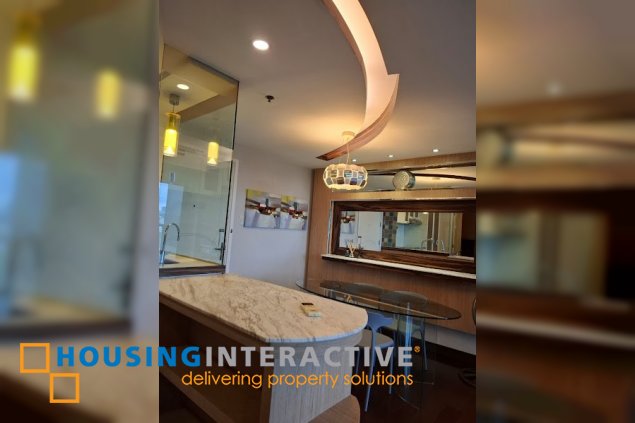 for lease furnished 2br unit in one rockwell east tower