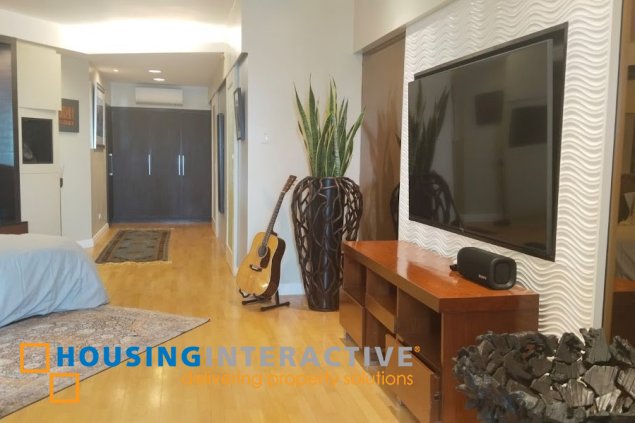 for sale fully furnished rare new york–style 1br unit in one rockwell east tower