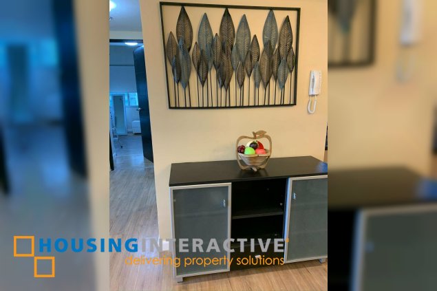 fully furnished 2br unit with parking for lease in one maridien