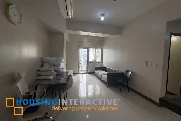fully furnished 2br unit with balcony for lease in the ellis