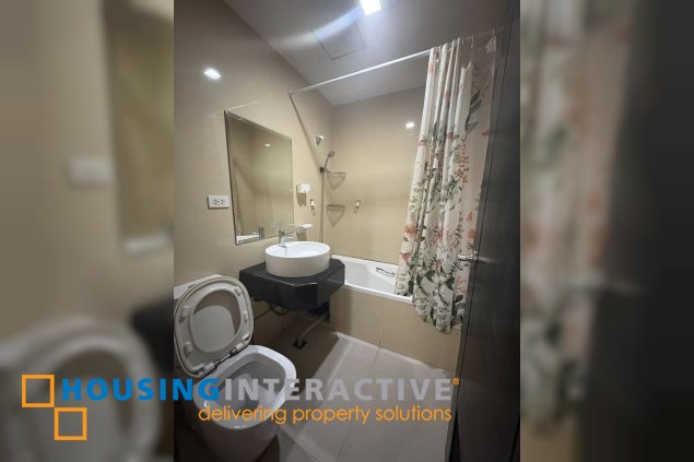 fully furnished 3br unit for lease in one central