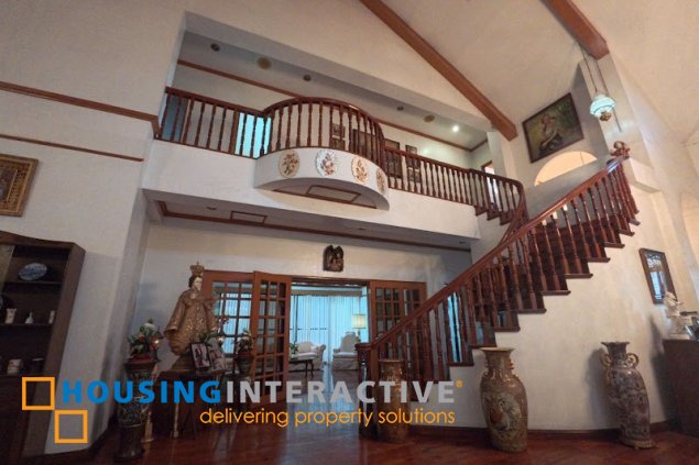 for sale 4br house and lot with garden in loyola grand villas