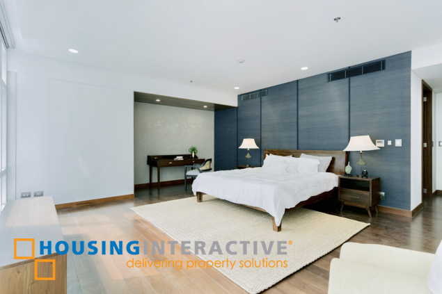 fully furnished 3br with parking for rent in two roxas triangle