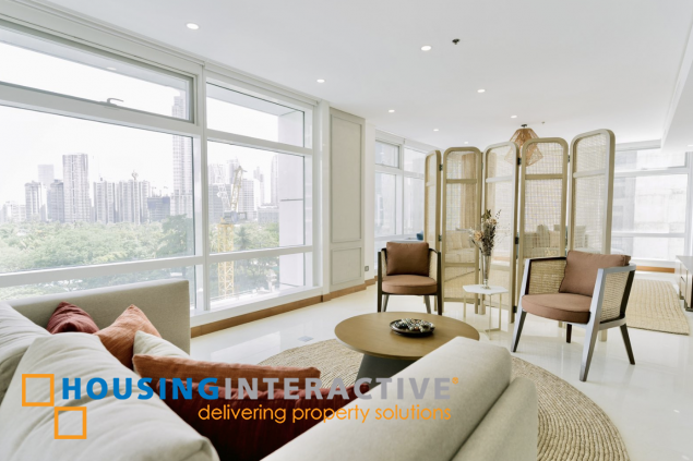 fully furnished 3br with parking for rent in two roxas triangle