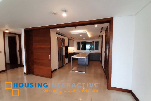 fully furnished 3br with parking for rent in two roxas triangle