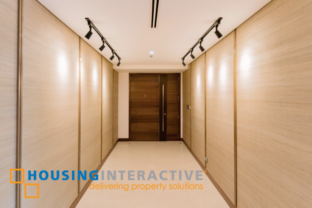 fully furnished 3br with parking for rent in two roxas triangle