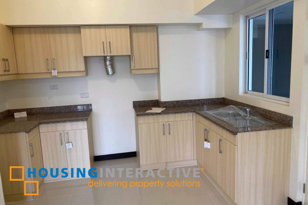 for rent 3br unit in lumiere residences