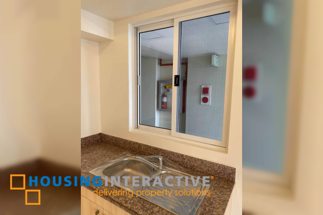 for rent 3br unit in lumiere residences